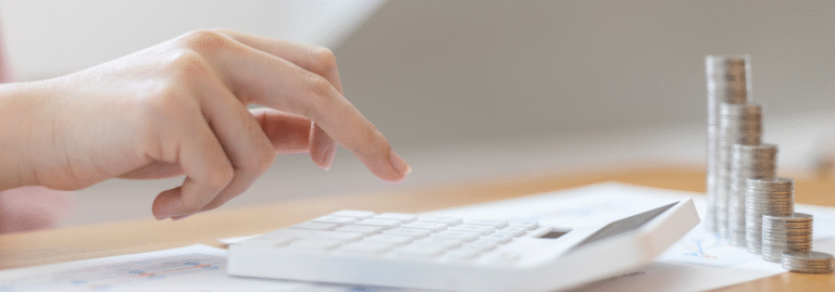 איך לקרוא תלוש שכר ב-60 שניות – המדריך השלם לכל עובד בישראל